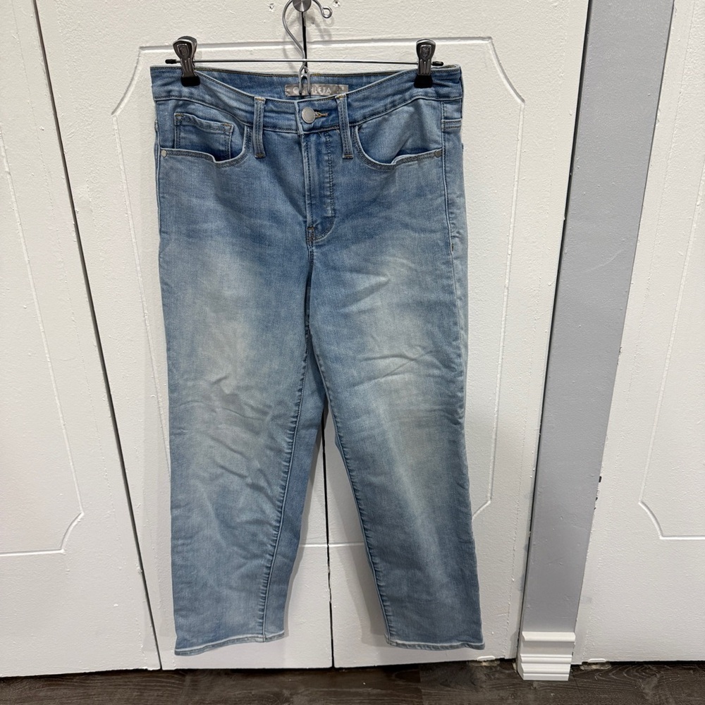 Athleta Zion Wash Sculptek Slim Straight Jeans